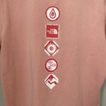 The North Face NWOT Womens Large Himalayan Bottle Short Sleeve Pink Logo T-Shirt Photo 12