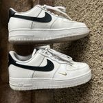 Nike Air Force 1 ‘07 ESS Photo 1