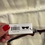 Women's Brown Sunglasses Photo 4