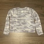 Beyond Yoga  Light Gray Camo Sweatshirt w/ Austin Texas Lettering, Size Large Photo 6