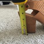 Vince Camuto Women's Tan Peep Toe Slingback Sandals Photo 3