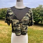 Forever 21 Women’s  cropped camouflage shirt Photo 3