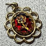 Vintage Gold Tone Scalloped Edge Red Enamel Abalone Flower Charm Oval Pendant Photo 0
