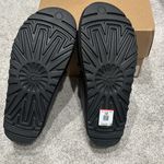 UGG  Goldenstar Hi Slide size 7 brand new. Never worn Photo 11