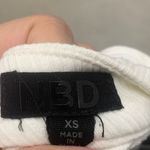 NBD  White Eyal Top Chic, Side Tie‎ Top Photo 6