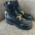 Urban Revivo Ankle‎ Boots size 6 NWT Chain embellishment Black Photo 1