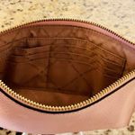 Michael Kors Jet Set Large Pink Leather Zip Clutch Wristlet - EUC Photo 4