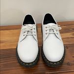 Dr. Martens  27214 Vegan Oxford Shoes Men's Size 6 Women's Size 7 White Leather Photo 6