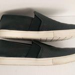 Vince  Blair Black Perforated Leather Pointed Toe Slip On Sneaker Size 8M Photo 5