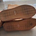 BEARPAW  Tan Anastaia Boots Sz 9 Photo 9