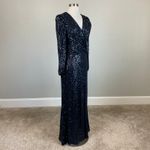 AQUA Sequined Long Sleeve V-Neck Sparkly Evening Gown Navy Blue Size 4 Dress Photo 1