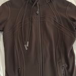Lululemon brown nulu jacket Photo 4