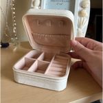 Off white & pink jewelry box Photo 0