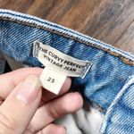 Madewell • The Curvy Perfect Vintage Jean in Coney Wash: Destroyed Edition Photo 4