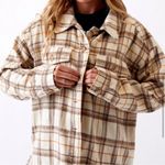 PacSun 🛍️ LA Hearts Ivory Oversized Plaid Button Up Shacket Shirt Jacket Sz M/L Photo 3