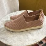 UGG ‎ Sammy Wavy Knit Sneaker Pink Size 10 Photo 2