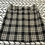 Pendleton  black and white plaid button front 100% virgin wool skirt size 8 Photo 0