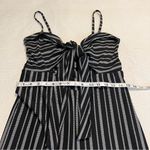 Boohoo jumpsuit cutouts black white stripe size 10 Photo 11