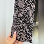 Elizabeth and James  100% Silk Button-Up Shirt Blouse Mauve Starburst Size Small Photo 5