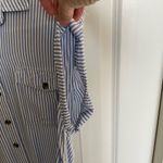 SO π΅ Ladies blue vertical stripe button down shirt size SM Photo 4