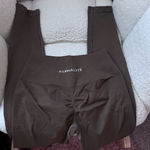 Alphalete  Amplify Leggings Medium Mocha Photo 0