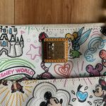 Dooney & Bourke Disney Dooney crossbody Photo 2