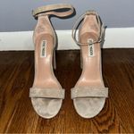 Steve Madden  Women's Tan Heels Photo 1