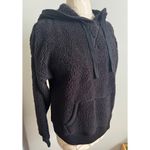 True Craft  Sherpa Cozy Solid Black Pullover Hoodie Sweatshirt Medium Photo 1