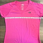 The North Face  Women's Pink Vapor Wicking Short Sleeve T-Shirt Size XL Photo 3