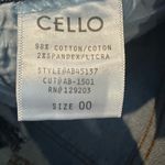Cello Jean Shorts Mid Rise Juniors Size 00 New NWT Rolled Cuff Distressed Photo 4