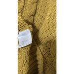 Pink republic   Cable Knit Crew Neck Sweater Size M‎ Photo 2