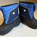 Arctic Shield Snow Boots Womens Size 5 90%+ Heat Retention Zip Up Black/Blue Black Photo 0