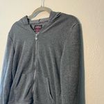 Thrill Gray Zip Photo 6