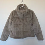 Abercrombie & Fitch A&F Faux Fur Mini Puffer Jacket Medium Photo 0