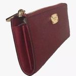 Michael Kors Jet Set Large Three-Quarter Zip Walletp Photo 3