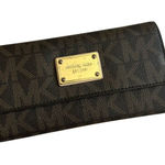 Michael Kors  Brown Logo Leather Clutch Wallet Photo 0