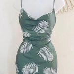 Green white mini slip on cowl neck leaf print dress Stretchy Size XS Photo 0