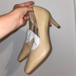 Vince NWOT Tiana Point Toe Leather Pumps Photo 3