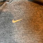 Nike  Running‎ Pullover Top Thumb Holes Dri-Fit Athletic Gray Neon Green M Photo 2
