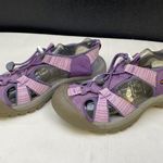 Keen  Women's Purple Strap Sandals /. Shoes Size 7.5 SKU 5821 Photo 0
