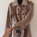 London Fog , DOUBLE BREASTED TRENCH WITH BUTTON OFF HOOD, BRAND NEW,XS,$240 Photo 3