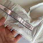 Victoria's Secret  Dream Angels White Lace Lined Demi Bra Size 32DD Photo 4
