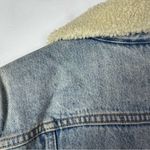 Levi's  Light Blue Wash Red Tab Sherpa Lined Denim Trucker Jacket L Photo 6