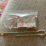 BP Seed Bead Floral Daisy Necklace Earring Set of 2 Gold Hoops Photo 1