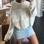 Jessica Simpson Sweater Photo 0