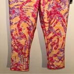 DSG women’s momentum capri Workout pants in abstract zebra tangerine size small Pink Photo 11