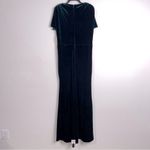 Bloomingdale’s Aqua V Photo 4