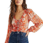 Free People  Say The Word Top Womens XS Red Floral Ruched Balloon Sleeve Peasant Photo 0