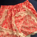 Audrey 3+1 Soft coral floral shorts Photo 3