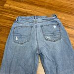 American Eagle  Mom Jeans Womens Size‎ 4 Short Ripped Distressed Light Wash Denim Photo 4